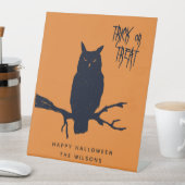 Trick oder Treat - Spooky Owl - Orange Halloween Sockelschild (In Situ)