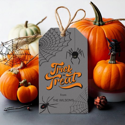 Trick oder Treat Typografie mit Spinnen ID680 Geschenkanhänger