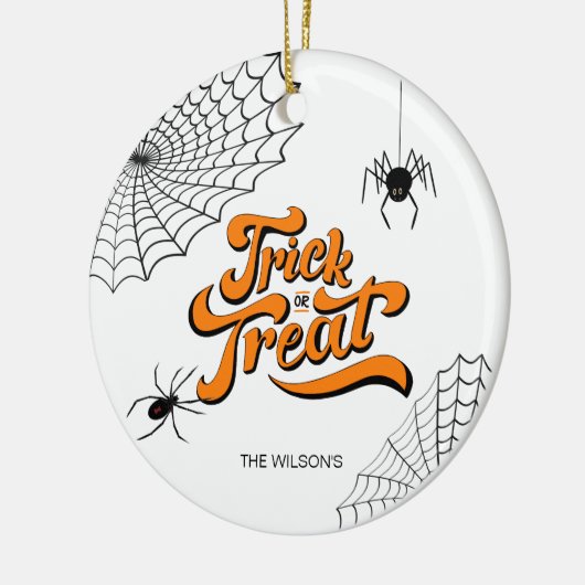 Trick oder Treat Typografie mit Spinnen ID680 Keramik Ornament (Links)