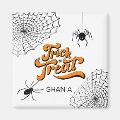 Trick oder Treat Typografie mit Spinnen ID680 Magnet (Vorne)