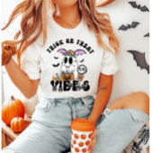 Trick oder Treat Vibes Retro Ghost Candy Halloween T-Shirt