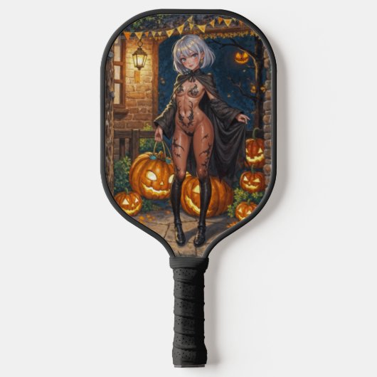Trick oder Treater, mutiges Halloween-Kostümmädche Pickleball Schläger (Vorderseite)