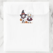 Trick oder Treaters Quadratischer Aufkleber (Tasche)