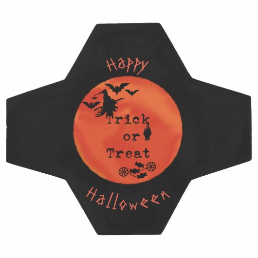 Trick oder Treten mit Hexen & Fledermäusen auf Ora Fußball (Flach)
