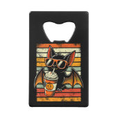 Trick oder Treten Niedlichen Bat Hipster Latte Fun Geldbeutel Flaschenöffner (Rückseite)