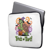 Trick oder Turt Funny Turtle Halloween Laptopschutzhülle (Vorderseite Links)