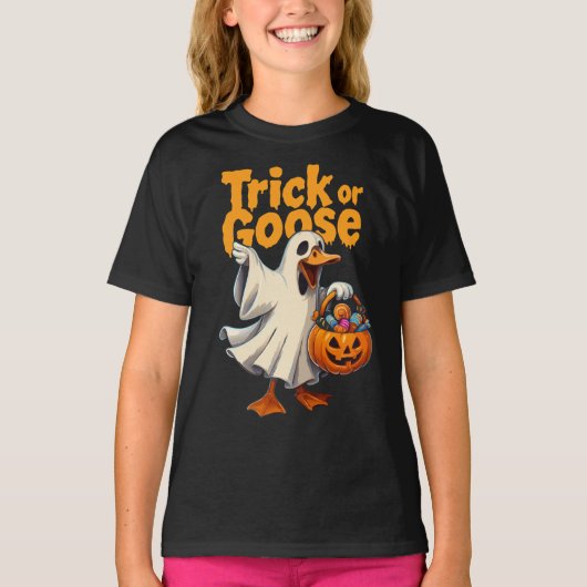 Trick or Goose Halloween Goose T-Shirt (Vorderseite)