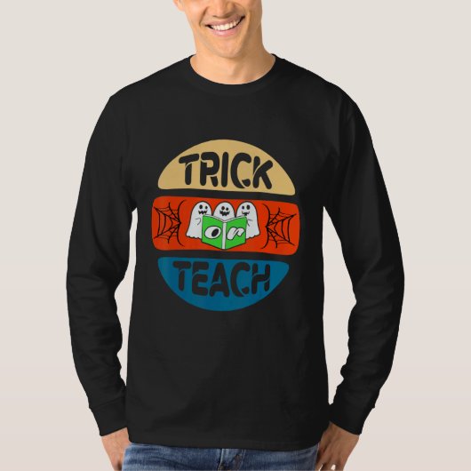 Trick Or Teach One Spooky Teacher Messy Bun Hallow T-Shirt (Vorderseite)