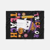 Trick Or Teach Teacher Pencil Ghost Funny Hallowee Fleecedecke (Vorderseite (Horizontal))
