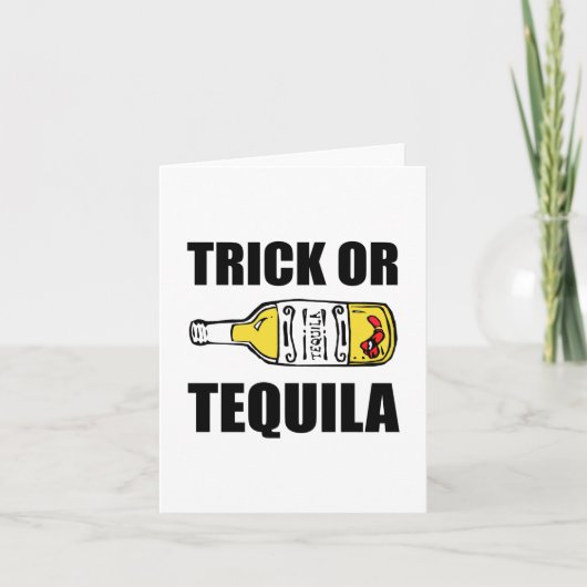 Trick or Tequila Halloween Funny Karte (Vorderseite)