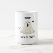 Trick or Tired – Funny Halloween Ghost Coffee Mug Kaffeetasse (Mittel)