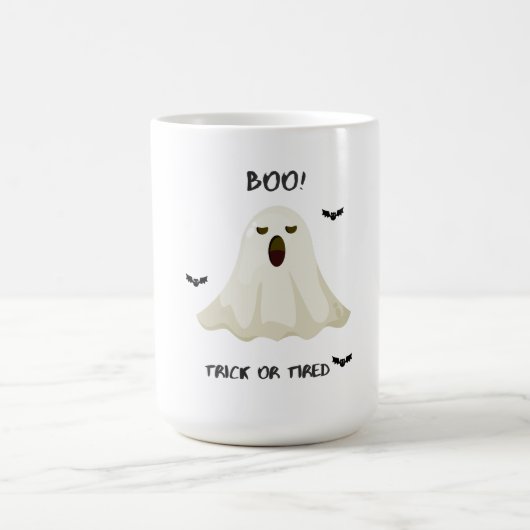 Trick or Tired – Funny Halloween Ghost Coffee Mug Kaffeetasse (Mittel)