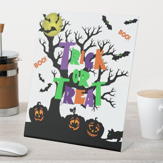 Trick or Treat Boo Pedestal Sign Sockelschild (In Situ)