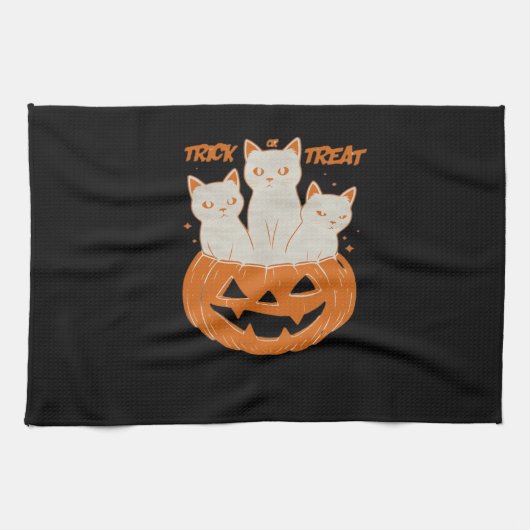 Trick or Treat cats Classic T-Shirt Geschirrtuch (Horizontal)