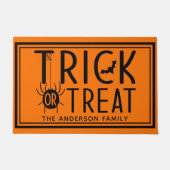 "Trick or Treat" Funny Halloween Fußmatte (Vorderseite)