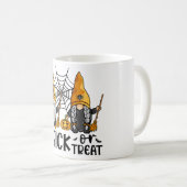 Trick or Treat Halloween Gnomes Kaffeetasse (VorderseiteRechts)