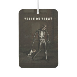 Trick or Treat. Man dressed as skeleton Autolufterfrischer