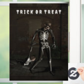 Trick or Treat. Man dressed as skeleton Fensteraufkleber (Zuhause)