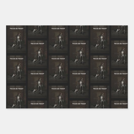 Trick or Treat. Man dressed as skeleton Geschenkpapier Set (Vorderseite 2)
