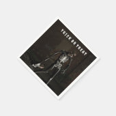 Trick or Treat. Man dressed as skeleton Serviette (Ecke)