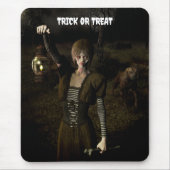 Trick or Treat. Thin female carrying lamp Mousepad (Vorne)