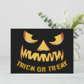 Trick or Treat with Pumpkin Face Einladung (Stehend Vorderseite)