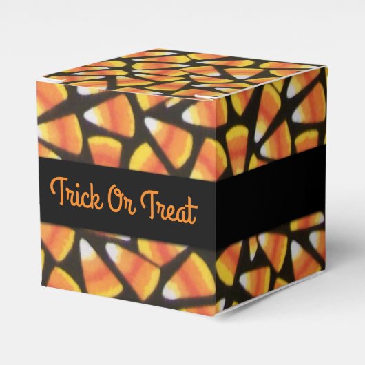 "Trick or Tree Candy Corn Cube Favor" Geschenkschachtel (Vorderseite)
