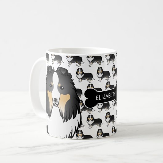 Tricolor Cartoon Sheltie mit Dogenknochen und Name Kaffeetasse (Vorderseite Links)