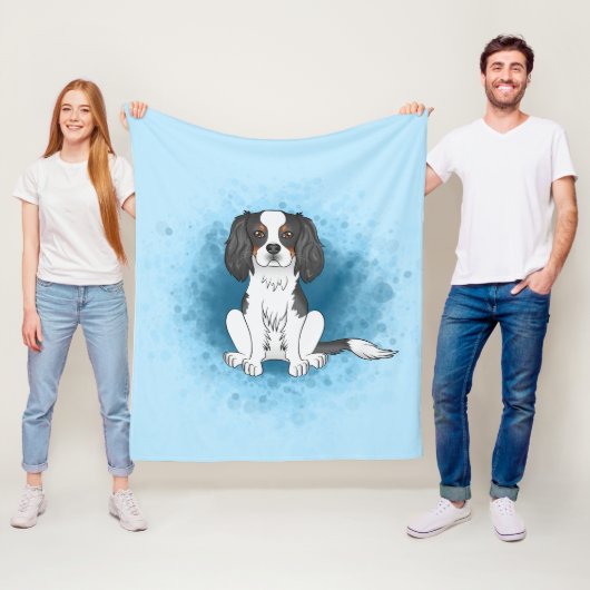 Tricolor Cavalier King Charles Spaniel Dog On Blue Fleecedecke (Beispiel)