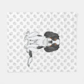 Tricolor Cavalier King Charles Spaniel Dog & Paws Fleecedecke (Vorderseite (Horizontal))