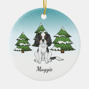 Tricolor Cavalier King Charles Spaniel im Winter Keramik Ornament