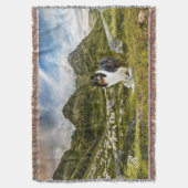 Tricolor Scotch Collie in Highlands - Personalisie Decke (Vorderseite Vertikal)