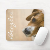Tricolored Beagle-Hundehintergrund Mousepad (Mit Mouse)