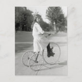 Tricycle für Mädchen, 1917 Postkarte (Vorderseite)