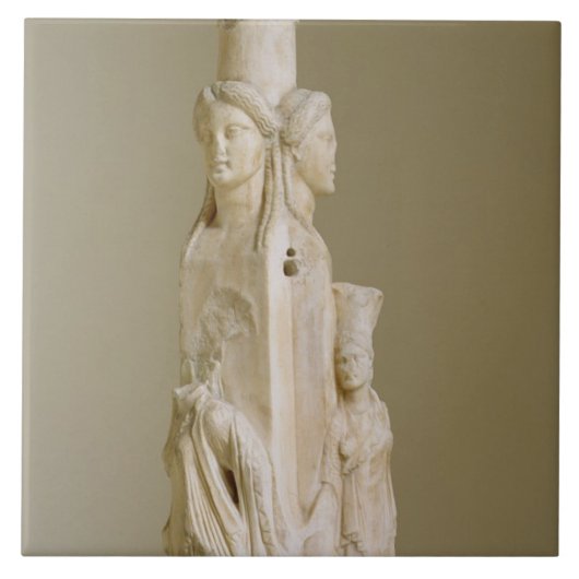 Triform Herm von Hecate, Marmorskulptur, Fliese (Vorderseite)