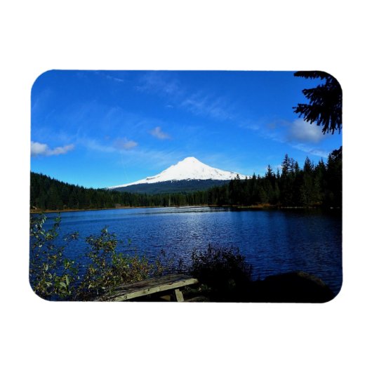 Trillium Lake, OR Magnet (Horizontal)