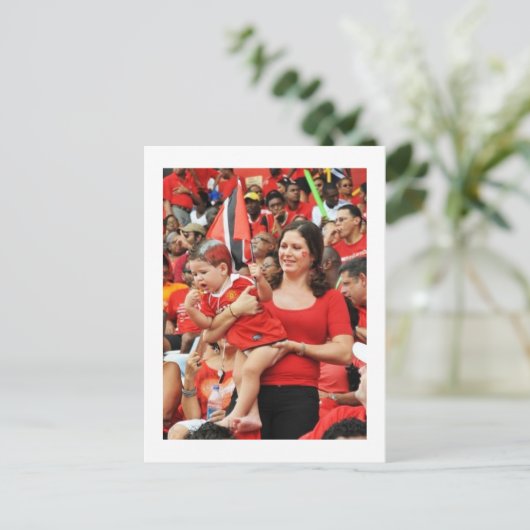 Trini Supporters Postkarte (Stehend Vorderseite)