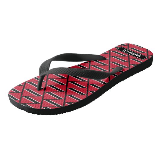 TRINIDAD TOBAGO FLAG Custom Scripting Carnival Badesandalen (Schrägansicht)