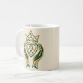 Trinity Heart Claddagh Kaffeetasse (Vorderseite Links)