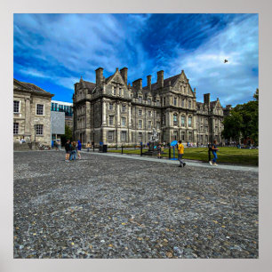 Trinity Uni Old Gebäude in Dublin, Irland Poster