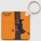 Trink und fliege keinen Schlüsselanhänger (Rückseite)