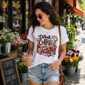 Trinke Kaffee und sei glücklich Tri-Blend Shirt