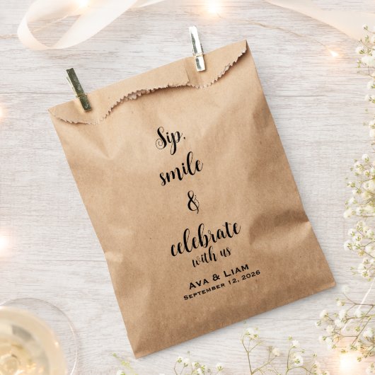Trinke, Lächle & Feiere Geschenktütchen (Ausgeschnitten)