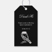 Trinke Mich Gothic-Skelett-Hand Schwarzer Junggese Geschenkanhänger (Rückseite)