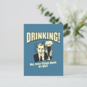 Trinken: Jedes Dorf braucht Idiot Postkarte (Stehend Vorderseite)