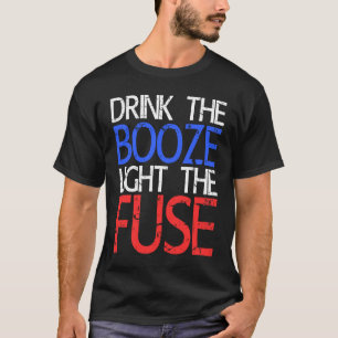 Trinken Sie die Stiefel Licht die Sicherung trinke T-Shirt