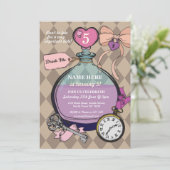 Trinken Sie mich Einladungs-Alice im Einladung (Stehend Vorderseite)