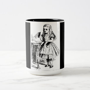 Trinken Sie mir gedachte Alice im Wunderland Trave Zweifarbige Tasse
