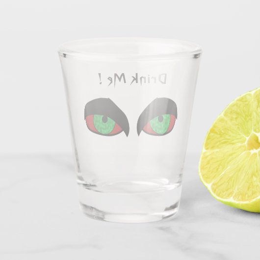 Trinken Sie mir Halloween Schnapsglas (Rückseite)