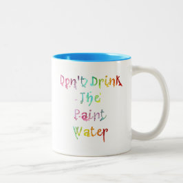 Trinken Sie nicht das Farben-Wasser Zweifarbige Tasse